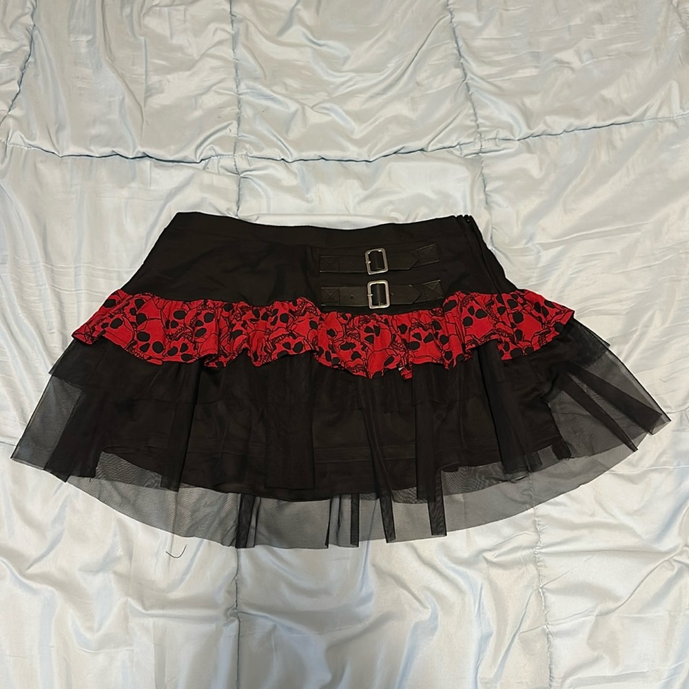 HotTopic Social Collision black and red skull grunge mini skirt size small